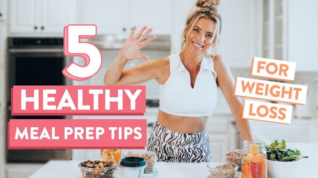 Losing weight doesn’t mean you have to spend hours in the kitchen or rely on bland, boring meals. With a little planning, you can prepare delicious, nutritious meals that support your weight loss journey while saving time and effort. Here are five quick and easy healthy meal prep ideas for weight loss that will keep you on track and satisfy your taste buds.